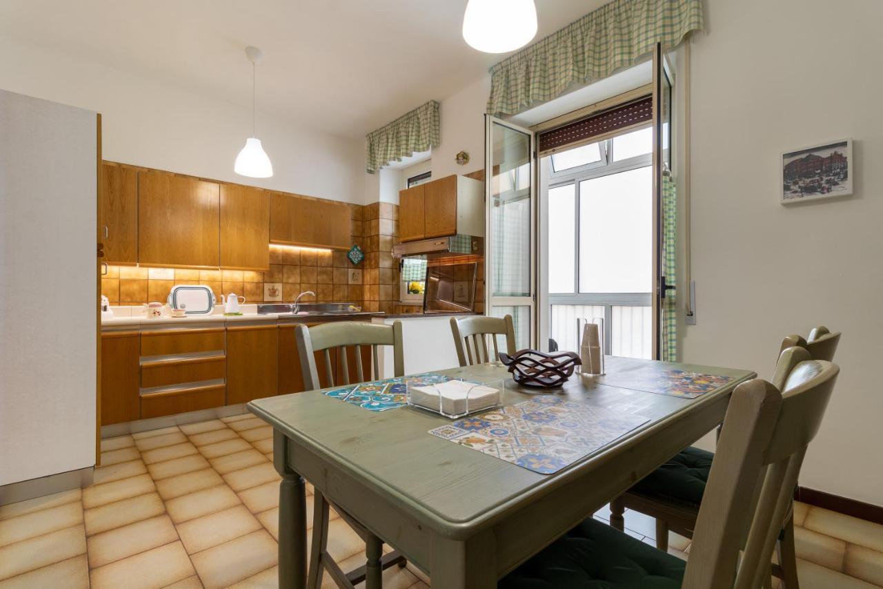 Chicca Casa Vacanze Bari Ngoại thất bức ảnh